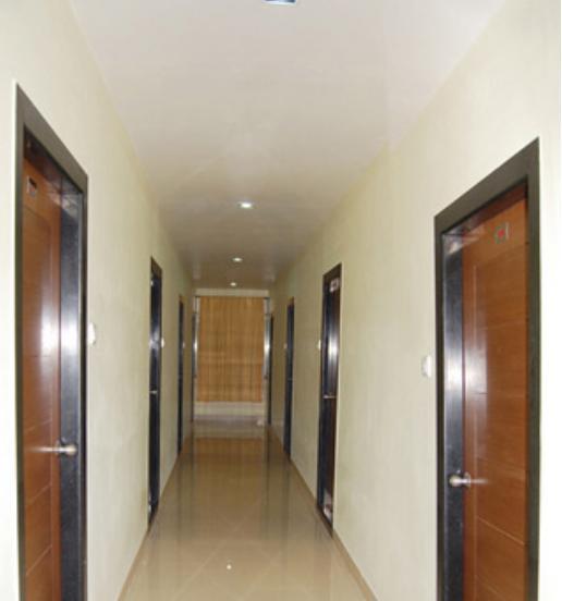 Hotel Balaji Grand Kākināda Zewnętrze zdjęcie