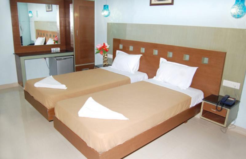 Hotel Balaji Grand Kākināda Pokój zdjęcie