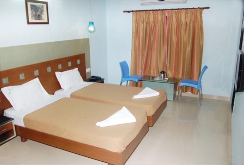 Hotel Balaji Grand Kākināda Pokój zdjęcie
